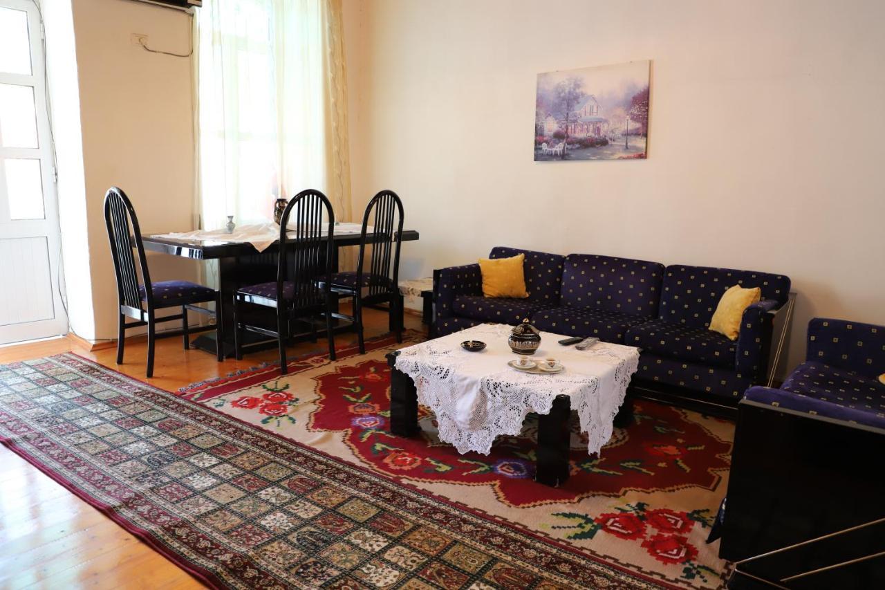 Guest House V. Doga Берат Екстер'єр фото